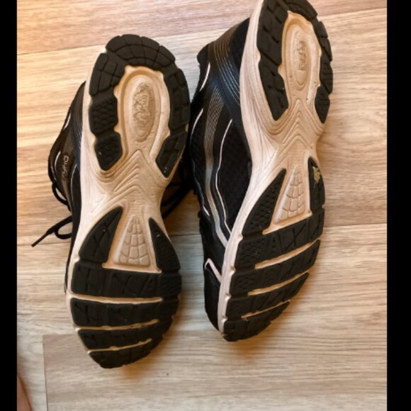 ❤️3/$12 Ryka 8.5 wide walking shoes - Picture 6 of 6